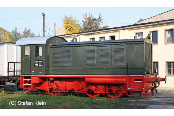 Motorová lokomotiva V 36 032, TEV, muzejní, III.–VI. epocha, TT, model Galerie Tillig 2027, Tillig 502749 Motorová lokomotiva V 36 032, TEV, muzejní, III.–VI. epocha, TT, model Galerie Tillig 2027, Tillig 502749