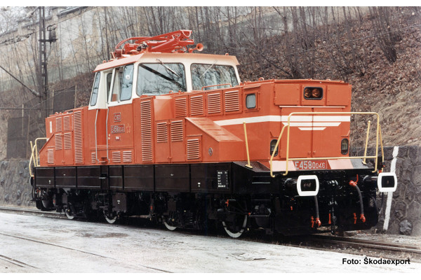 Elektrická lokomotiva E 458.0 „Žehlička“, ČSD, IV. epocha, zvuková verze, H0, Piko 21082