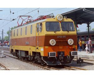 Elektrická lokomotiva řady EP09 015, PKP, V. epocha, zvuková verze, H0, Piko 97531