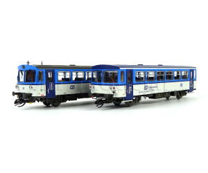 Motorový vůz 810 xxx-x s přípojným vozem, ČD, analogová verze, VI. epocha, TT, Roco 7780004a