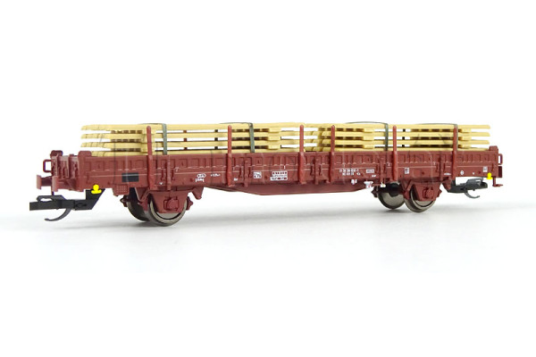 Plošinový vůz řady Ks, DR, ložený stohovanými prkny, IV. epocha, TT, Busch 31518