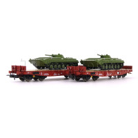 Set dvou plošinových vozů Rmms 3960 naložených tanky typu BMP-1, DR, IV. epocha, H0, Tillig 70055