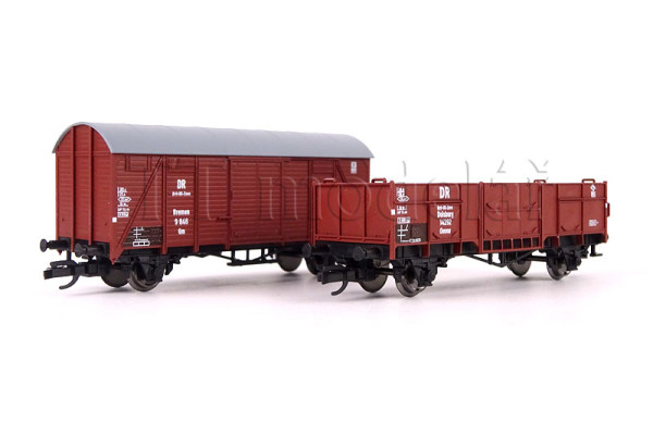 Set vozů Gm 39 a Ommu 39, DR, III. epocha, TT, IGRA MODEL 96600003