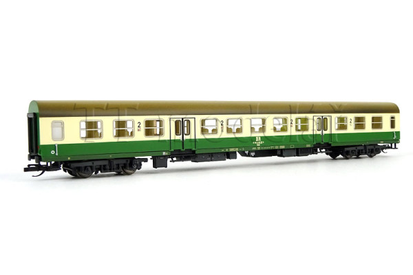 Osobní vůz 2. třídy typu Halberstadt, DR, lehká patina, IV. epocha, TT, model Galerie Tillig 2025, Tillig 502416