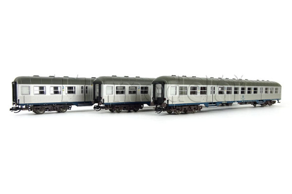 Set tří osobních vozů ABn a Bn, DB, IV. epocha, TT, Roco 6280023