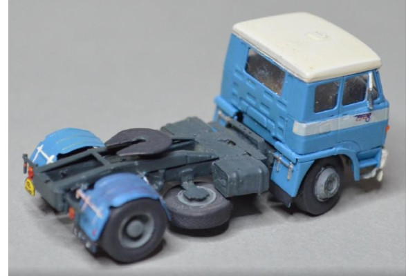Stavebnice, LIAZ 100 / 110 tahač návěsů, detailní kabina s krátkým bočním oknem, TT, Štěpnička 080c