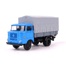IFA W50L, dřevěná korba a plachta, zadní nakládací plošina, světle modrá, TT, Haedl 121044-03
