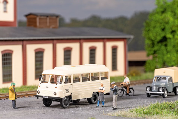Stavebnice automobilu Robur LO 3000, víceúčelový autobus DR RAW Schöneweide, jednorázová série, TT, Auhagen 66052