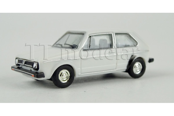 Osobní auto Volkswagen Golf 1, bílá barva, Hobbymesse 2025, TT, Herpa 958639
