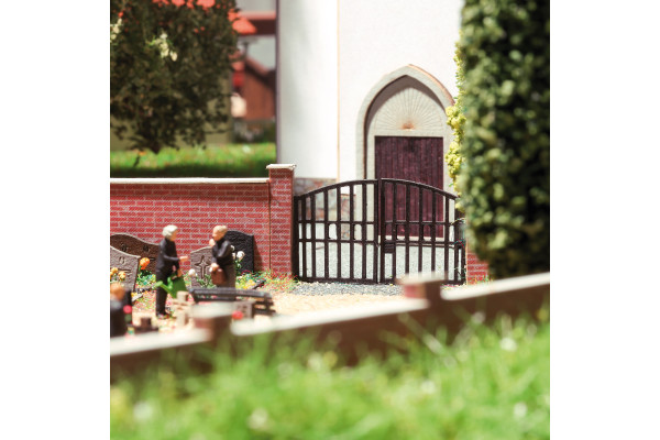 Cihlová zeď s bránou, TT, Busch 8923