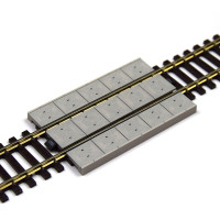 Přejezdové panely TVAR Brno pro kolejivo Tillig o výšce 2,1 mm, H0, AV Model DO-015-3.1 Přejezdové panely TVAR Brno pro kolejivo Tillig o výšce 2,1 mm, H0, AV Model DO-015-3.1