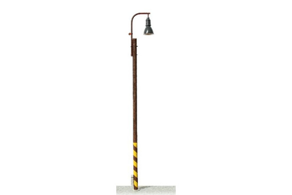 Nádražní lampa - dřevěný sloup, bílé světlo, TT, JM Detail 311202