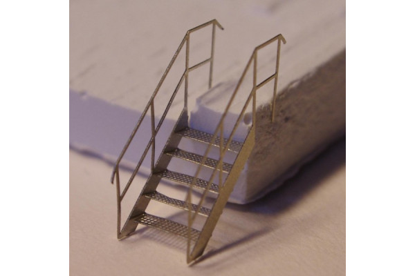 Kovové schůdky, 2 kusy, N, Pojezdy VIP_16D080