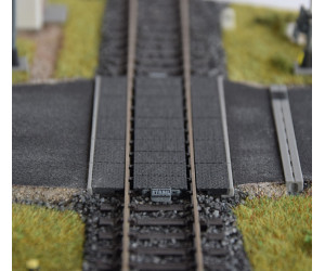 Pryžový železniční přejezd Strail pro kolejivo Tillig o výšce 2,1 mm, H0, AV Model DO-010-3.1