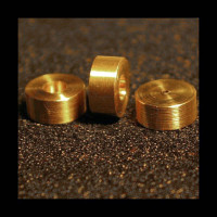 Setrvačník o průměru 17,5 mm, síla 9 mm,  průměr osy 2 mm, k nalepení, Pojezdy FW17,5x9/2,0