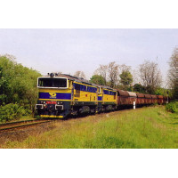 Pohlednice, lokomotivy 753.707 a 708 projíždí Kralupy nad Vltavou - květen 2005, Corona CPV033