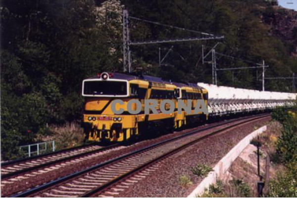 Pohlednice, motorové lokomotivy 753.723-6 s vozy Lafarge u Řeže - květen 2007, Corona CPV008