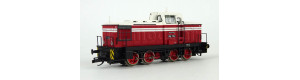 Motorová lokomotiva V 60, DR, s bílým pruhem, III. epocha, TT, Piko 47367