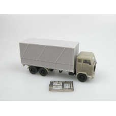 Stavebnice nákladního automobilu F88 6x2 s plachtou, TT, VV model 5660