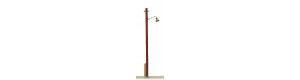 Pouliční lampa A - dřevěný sloup, žluté světlo, TT, JM Detail 312103